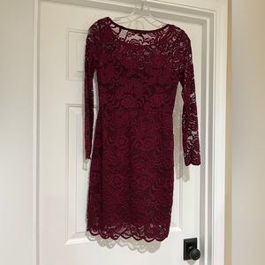 NWOT Burgundy lace, lined dress size small. I’m a size 0-2, 5’2” tall, bust 34 b